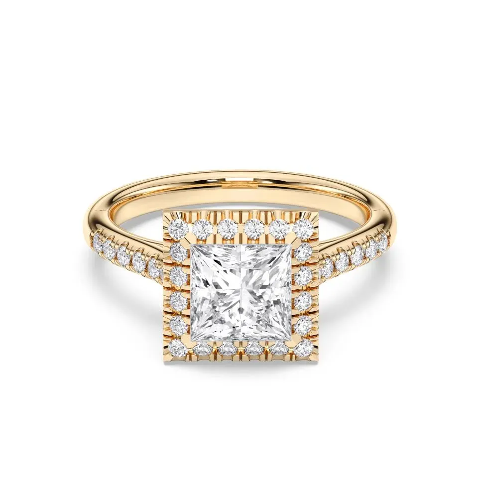 Yellow gold Princess Cut Flush Set Halo
