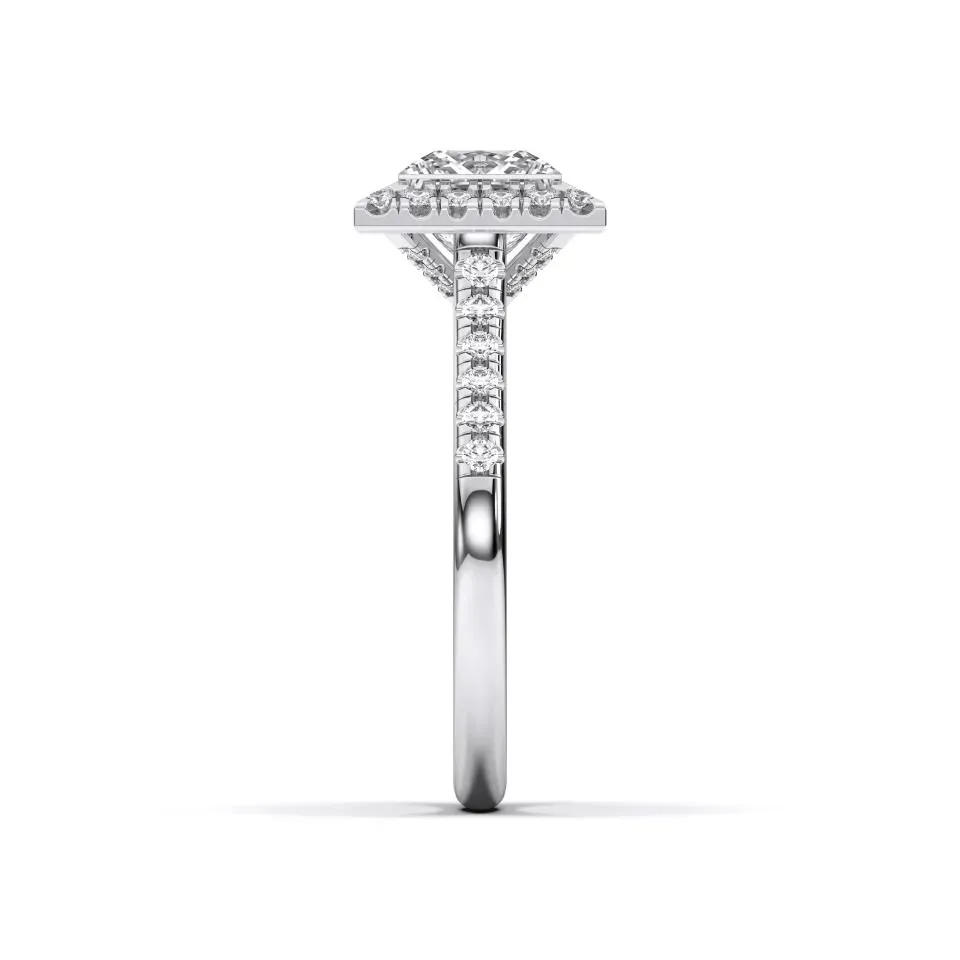 White gold Princess Cut Flush Set Halo