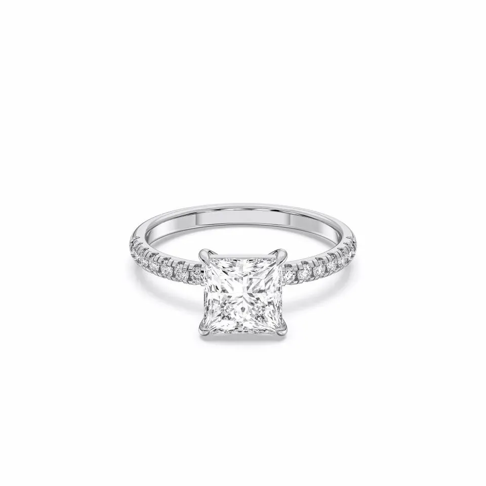 White gold Princess Cut Sidestone Ring (thin)